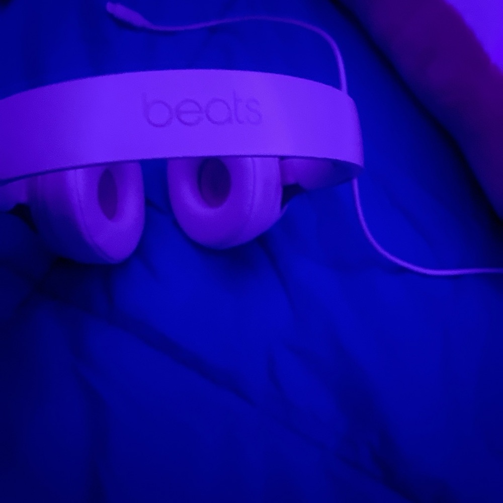 Beats by Dre Over-Ear Headphones - White